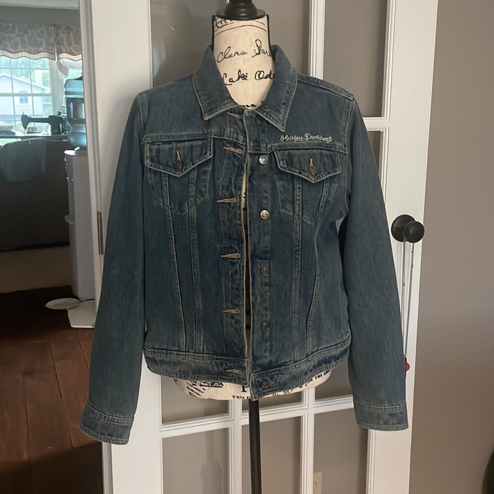 HARLEY DAVIDSON $120 Women's Essential Bar & Shield Denim Jacket - Medium Indigo - Picture 3 of 9